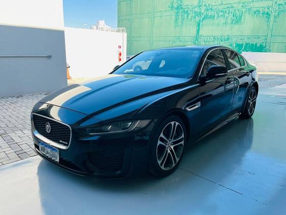 JAGUAR XE 2.0 16V INGENIUM P250 GASOLINA R-DYNAMIC S 4P AUTOMÁTICO